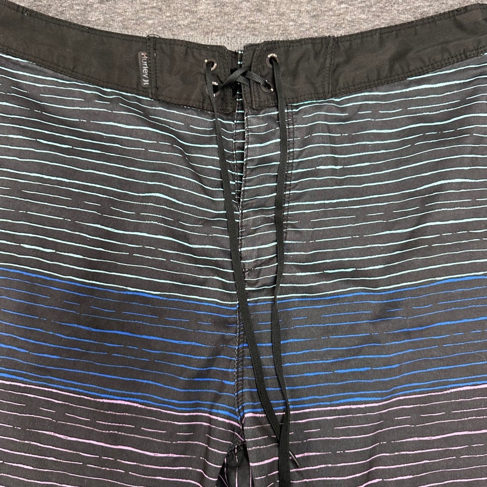 Hurley Striped Swim Trunks Board Shorts with‎ Drawstring Size 30 - Picture 2 of 8